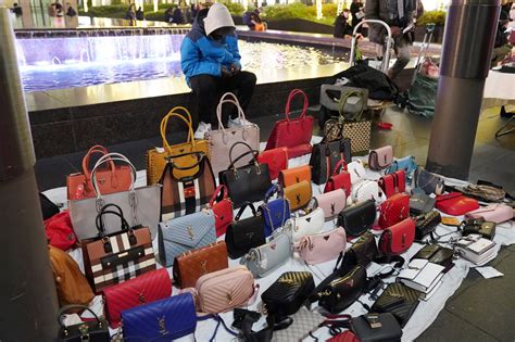 sell fake bags|knock off handbags for sale.